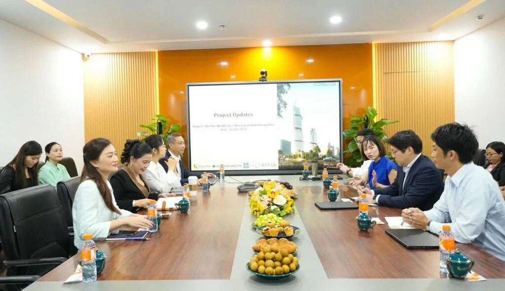 Sumitomo Forestry khảo sát các dự án của Kim Oanh Group