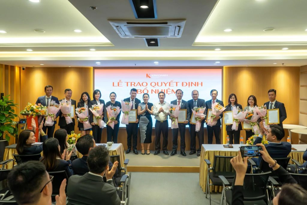 Kim Oanh Group bổ nhiệm lãnh đạo cấp cao, chuẩn bị cho những mục tiêu lớn Kim Oanh Group bổ nhiệm lãnh đạo chủ chốt mới