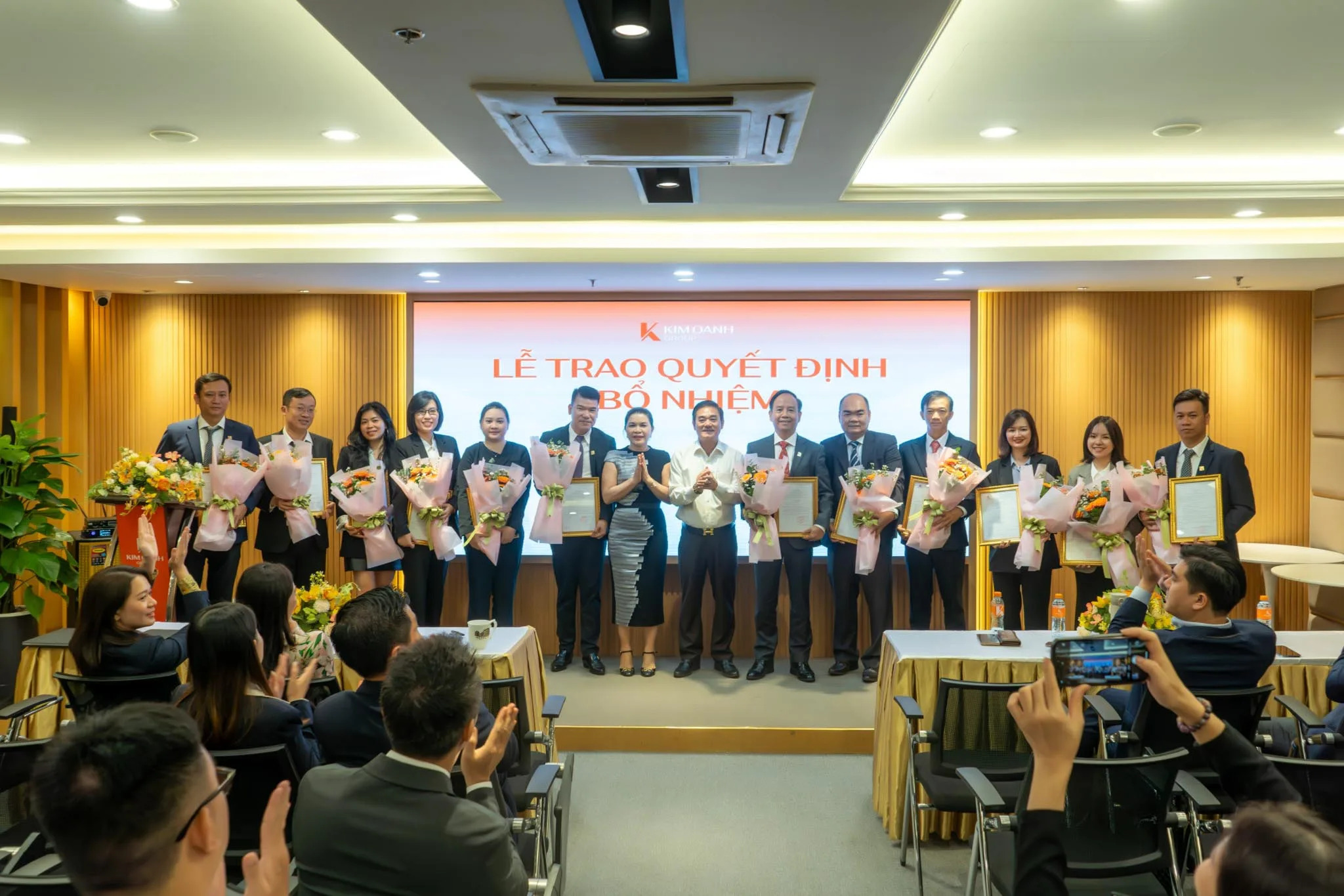 Kim Oanh Group bổ nhiệm lãnh đạo chủ chốt, chuẩn bị cho các mục tiêu lớn sắp tới.