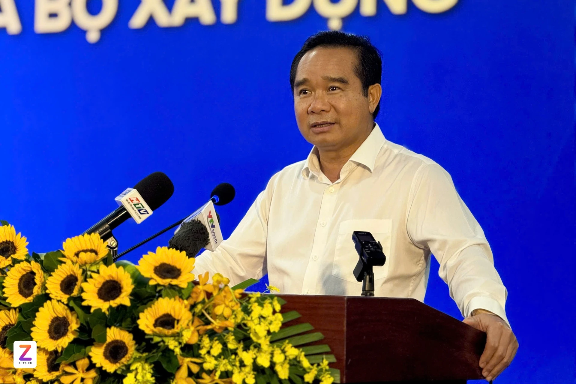 Chủ tịch UBND TP.HCM Nguyễn Văn Được phát biểu tại hội nghị. Ảnh: Liên Phạm.